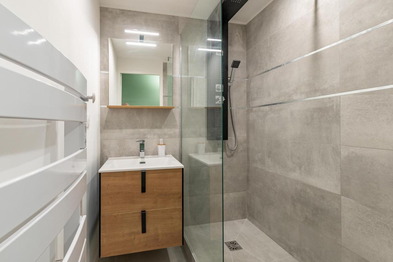 Amja Proche Clinique Saint-Roch Apt 3 Chambres 3 Salles De Bain Parking Gratuit Ideal Famille Groupe Coworking 10 Min Centre Ville 10 Min Plage 5 Min Sortie Autoroute Монпелье Экстерьер фото